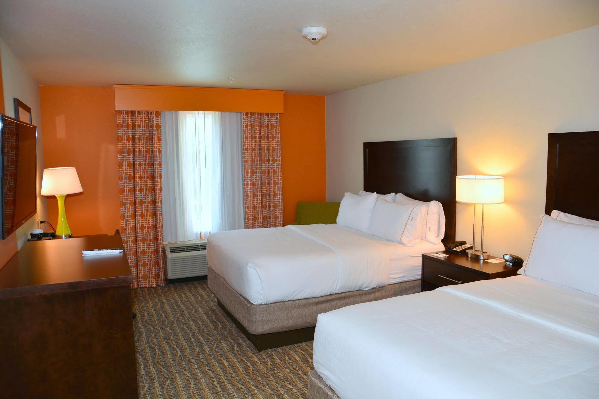 Holiday Inn Express Tomball By Ihg Екстер'єр фото