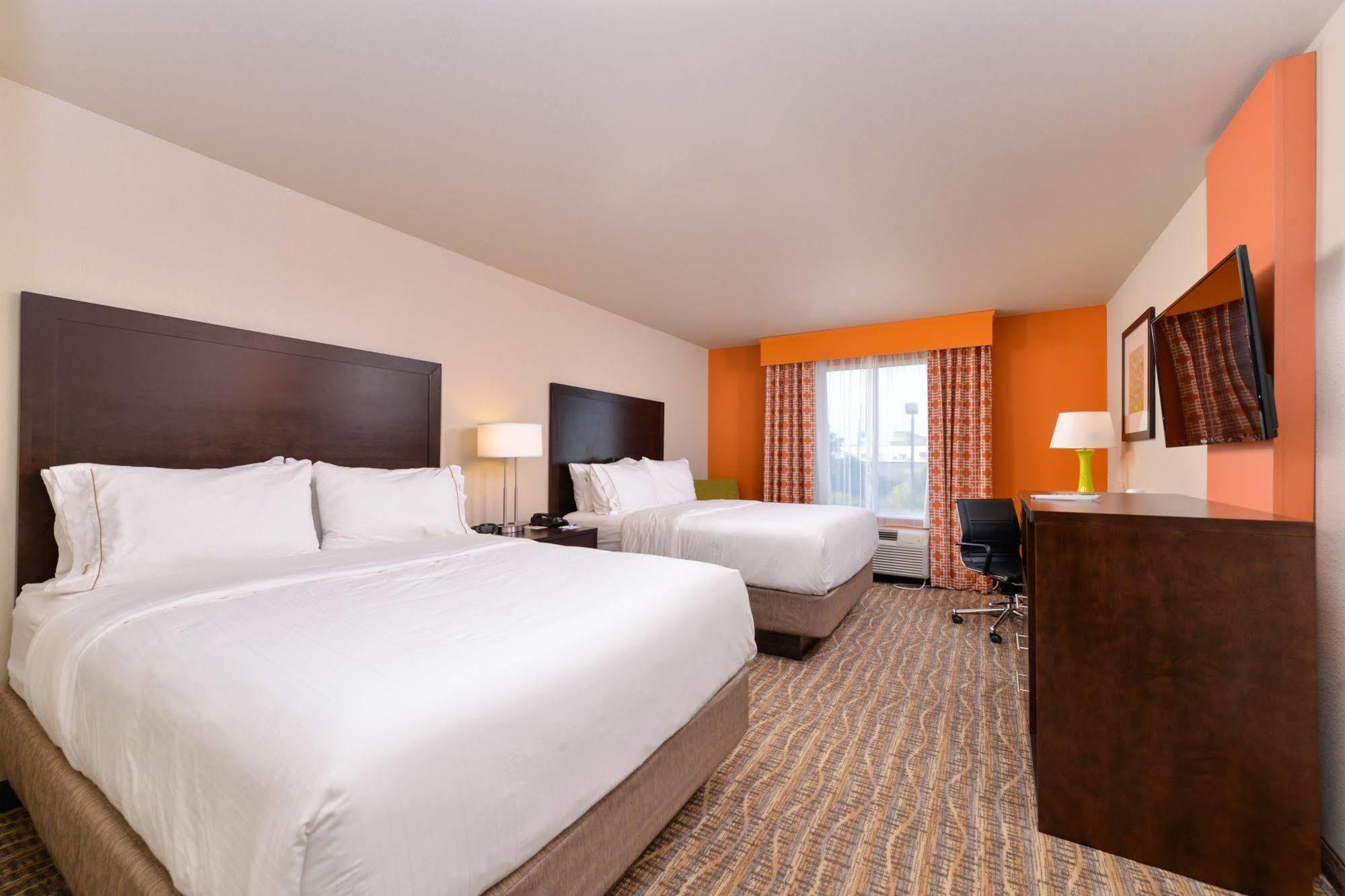 Holiday Inn Express Tomball By Ihg Екстер'єр фото