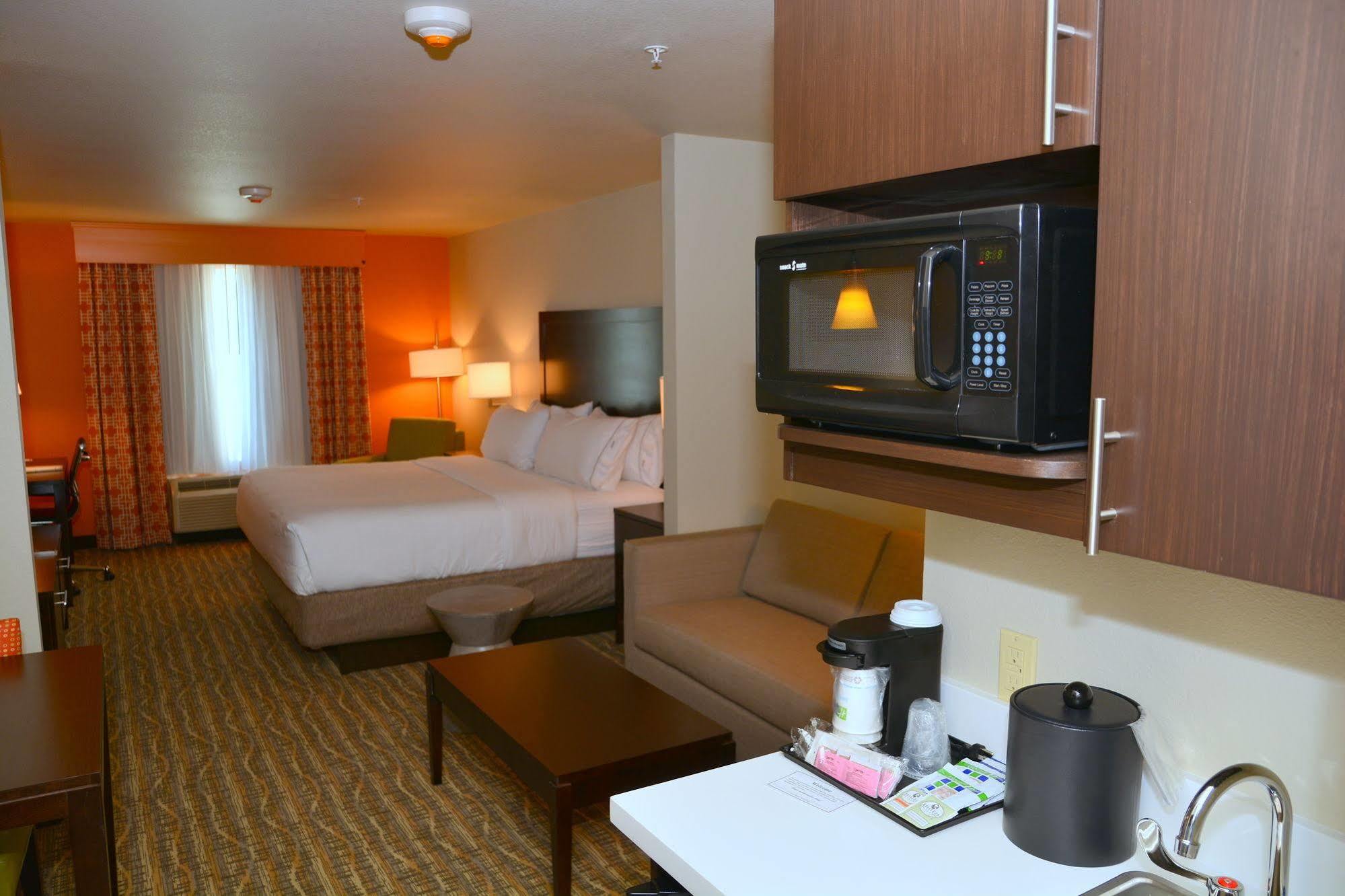 Holiday Inn Express Tomball By Ihg Екстер'єр фото